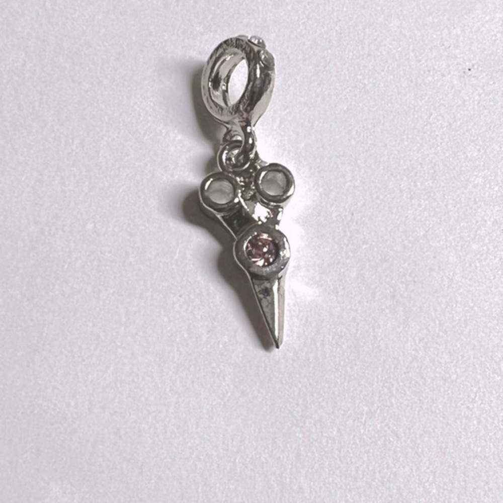 ☘️3/$30 European Scissors Charm Bead Pendant pink crystal